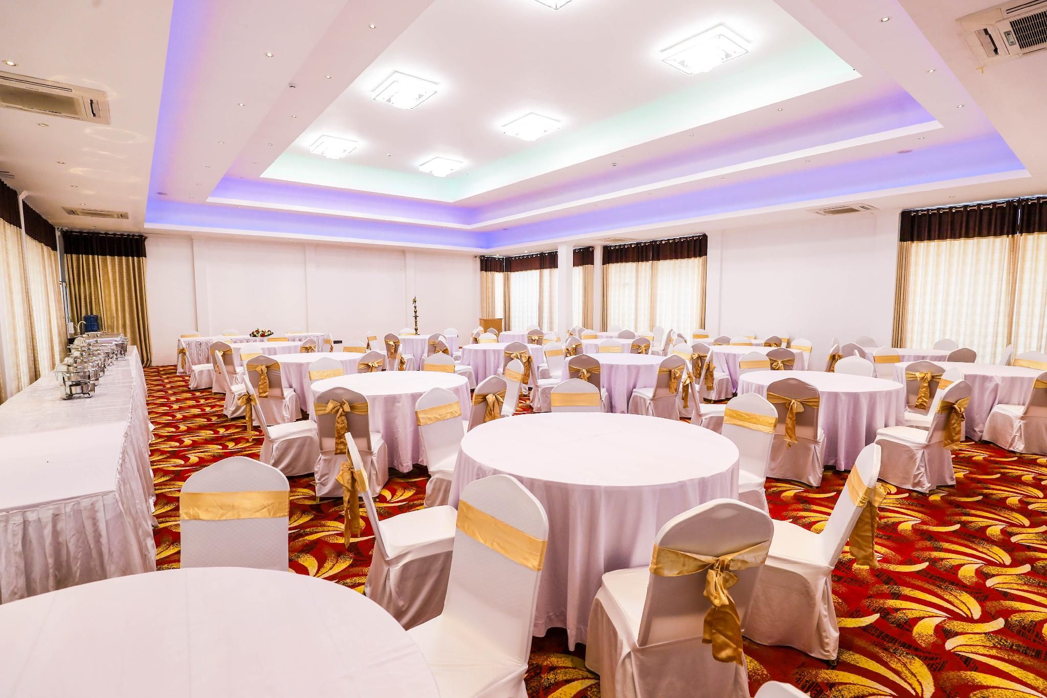 meeting room / ballrooms