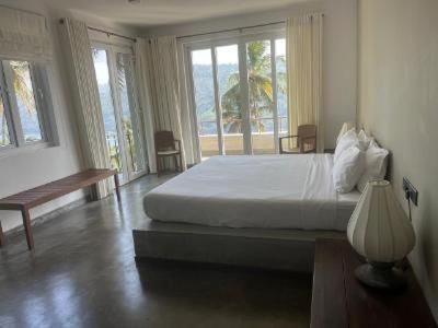 King Room with Lake View