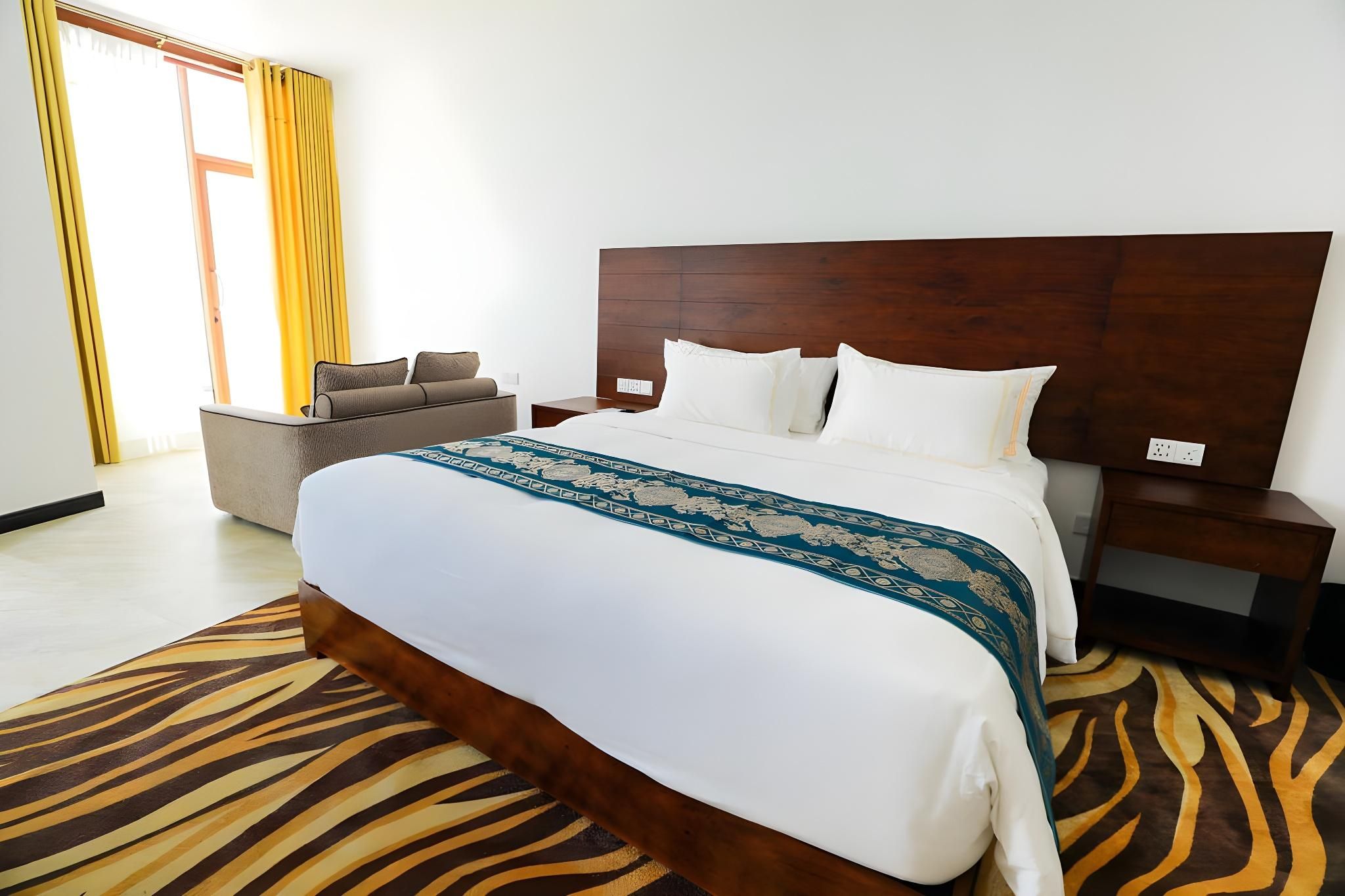 Superior King Room