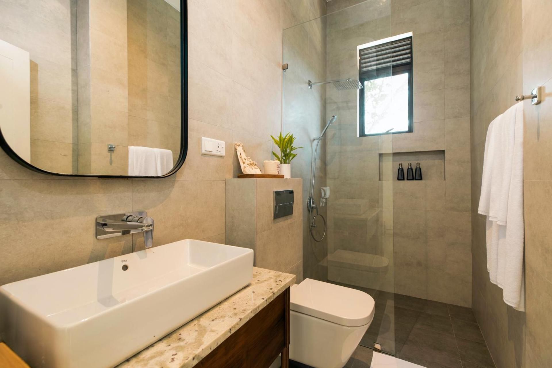 W15 Ambuluwawa Standard Room 2