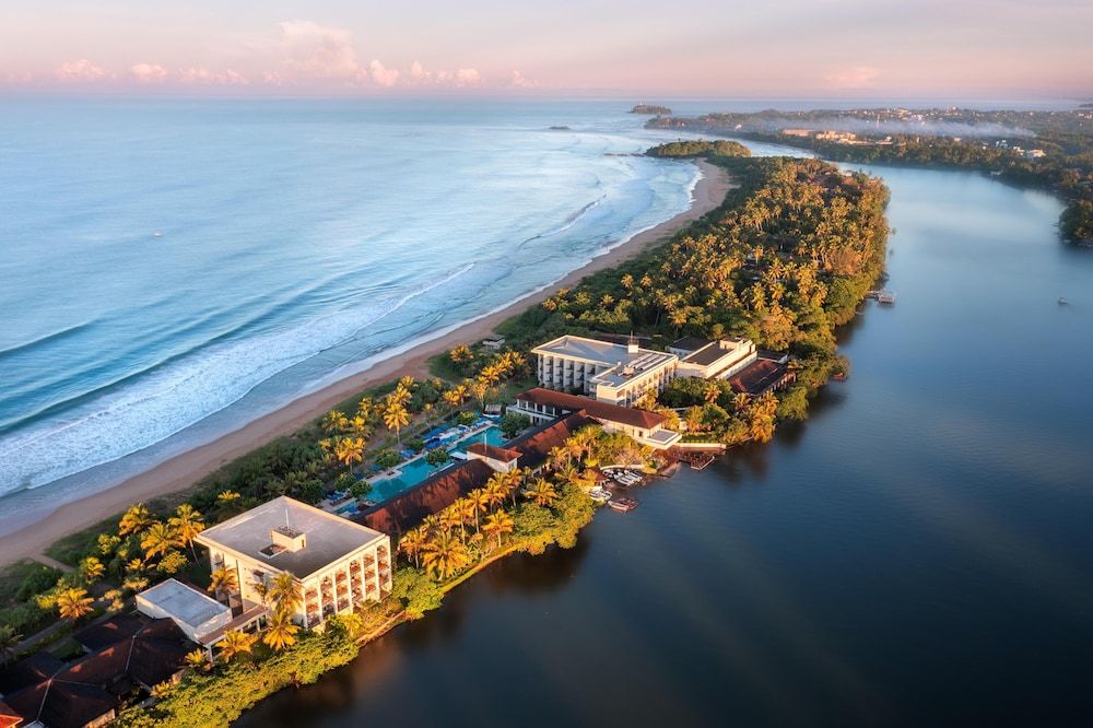 NH Bentota Ceysands Resort