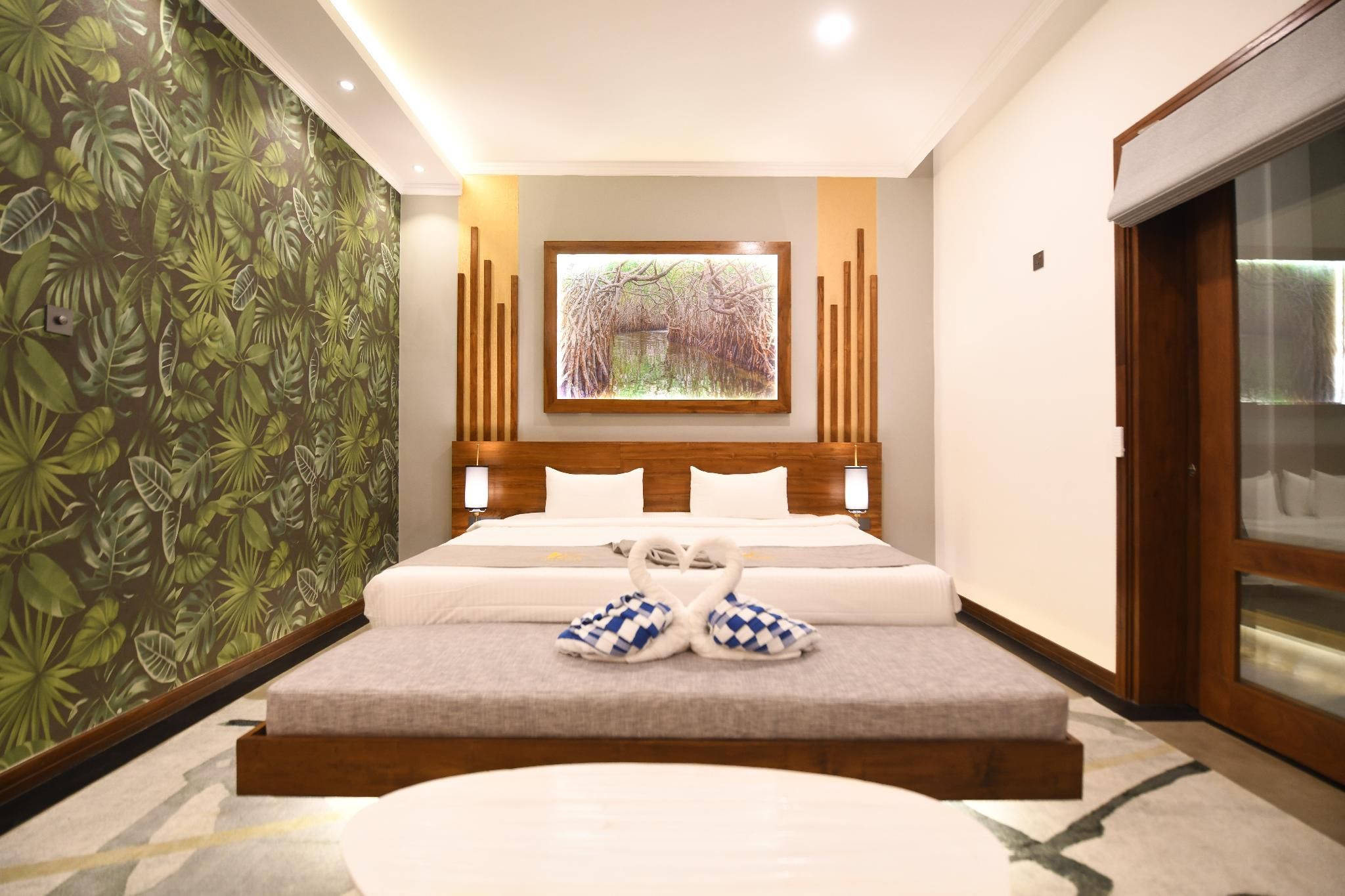 Deluxe Double - 2 Breakfast Included