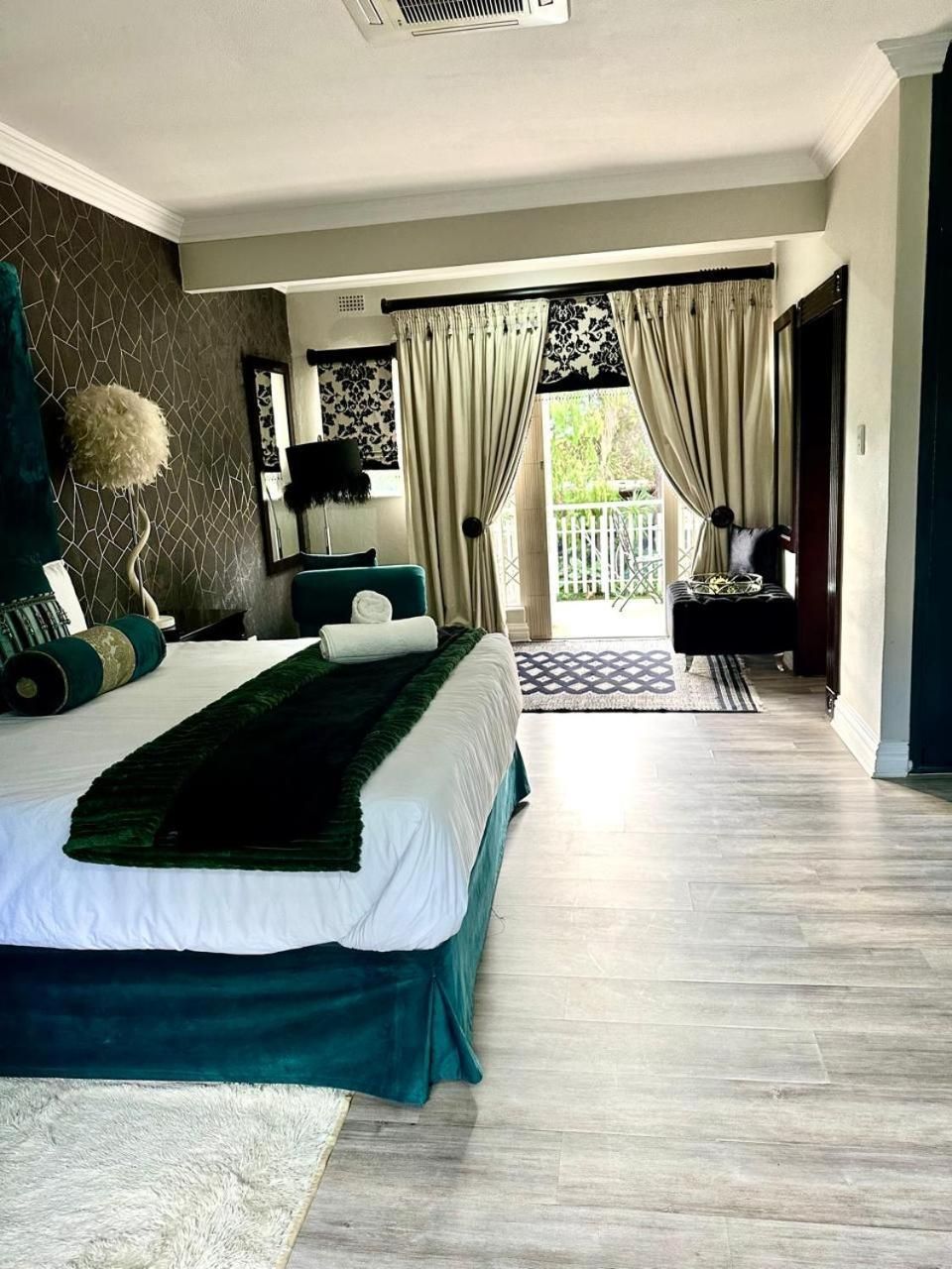 King Room with Balcony