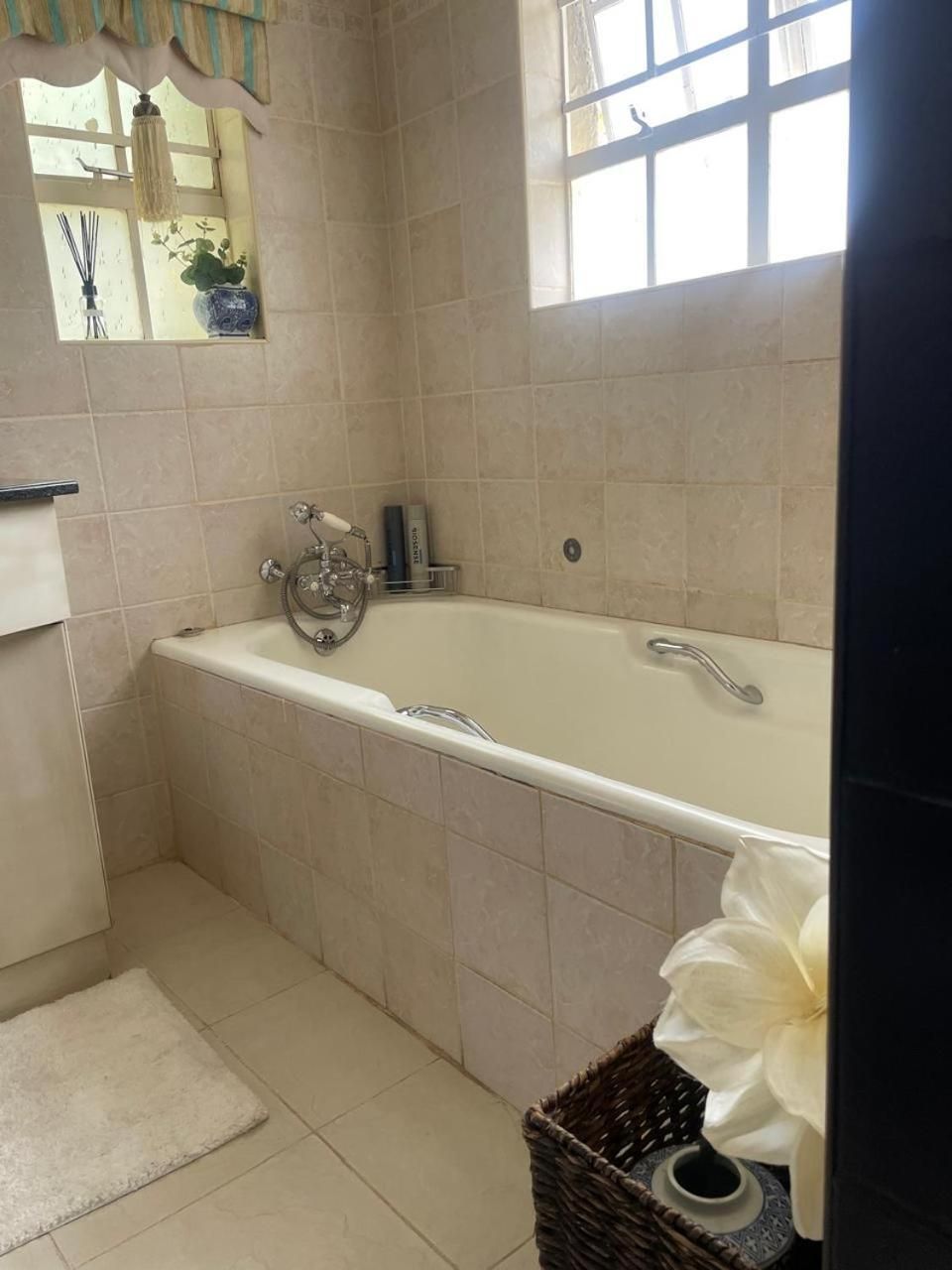 Queen Room with Pool View