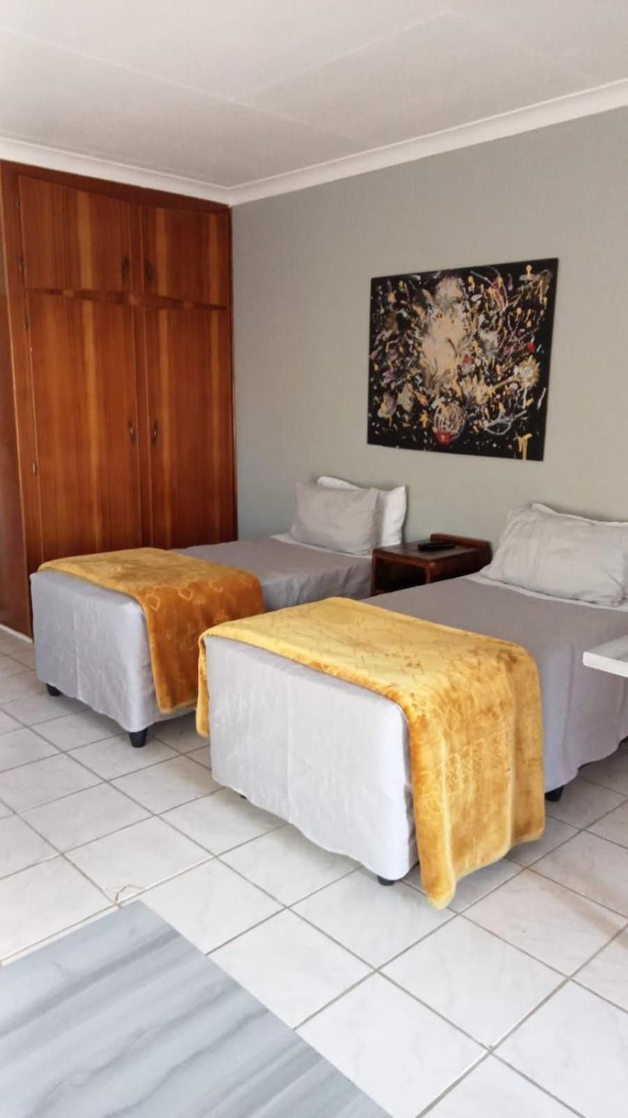 Suite with Garden View