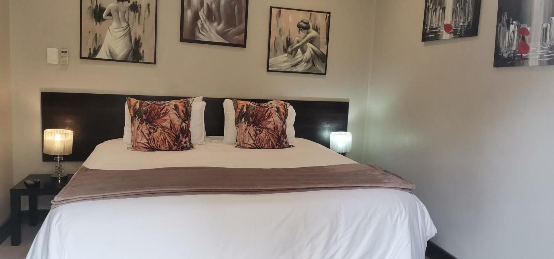 King Room with Garden View