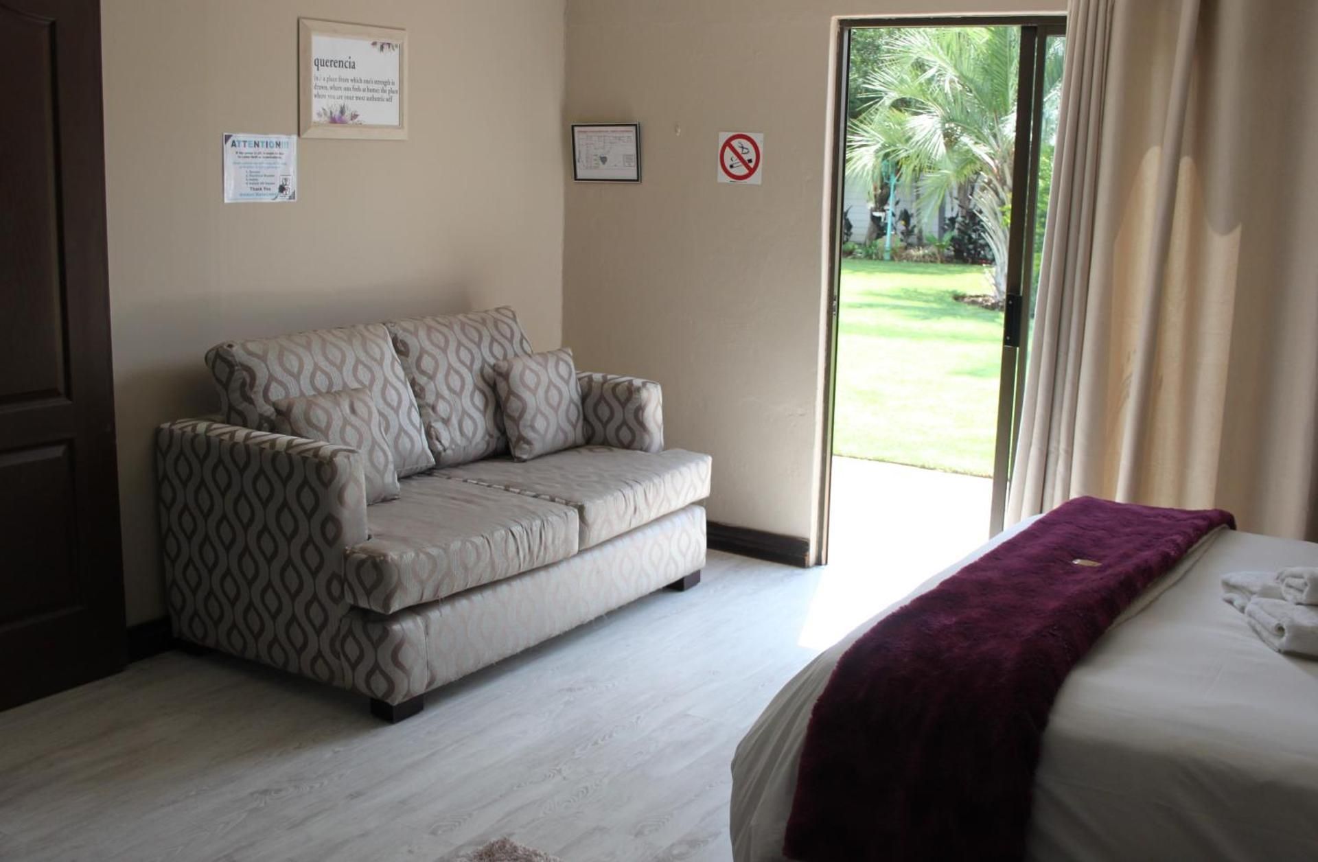 Comfort Queen Room