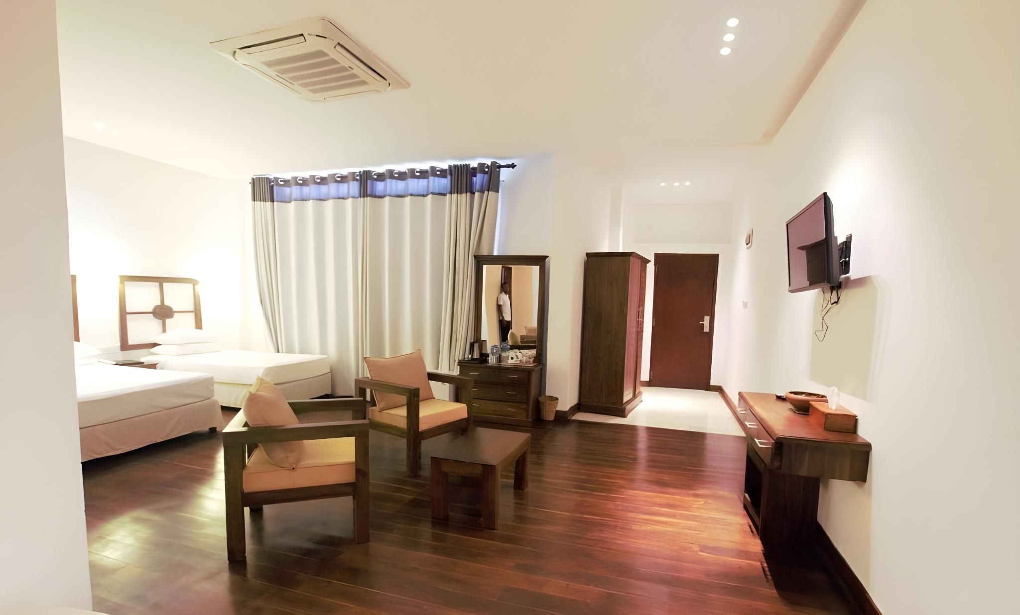 Avasta Resort Wijaya Leisure Deluxe Triple Room 3