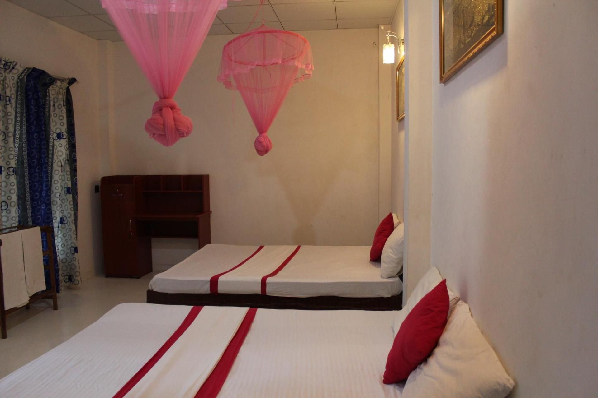 Deluxe Double Room with City Tour