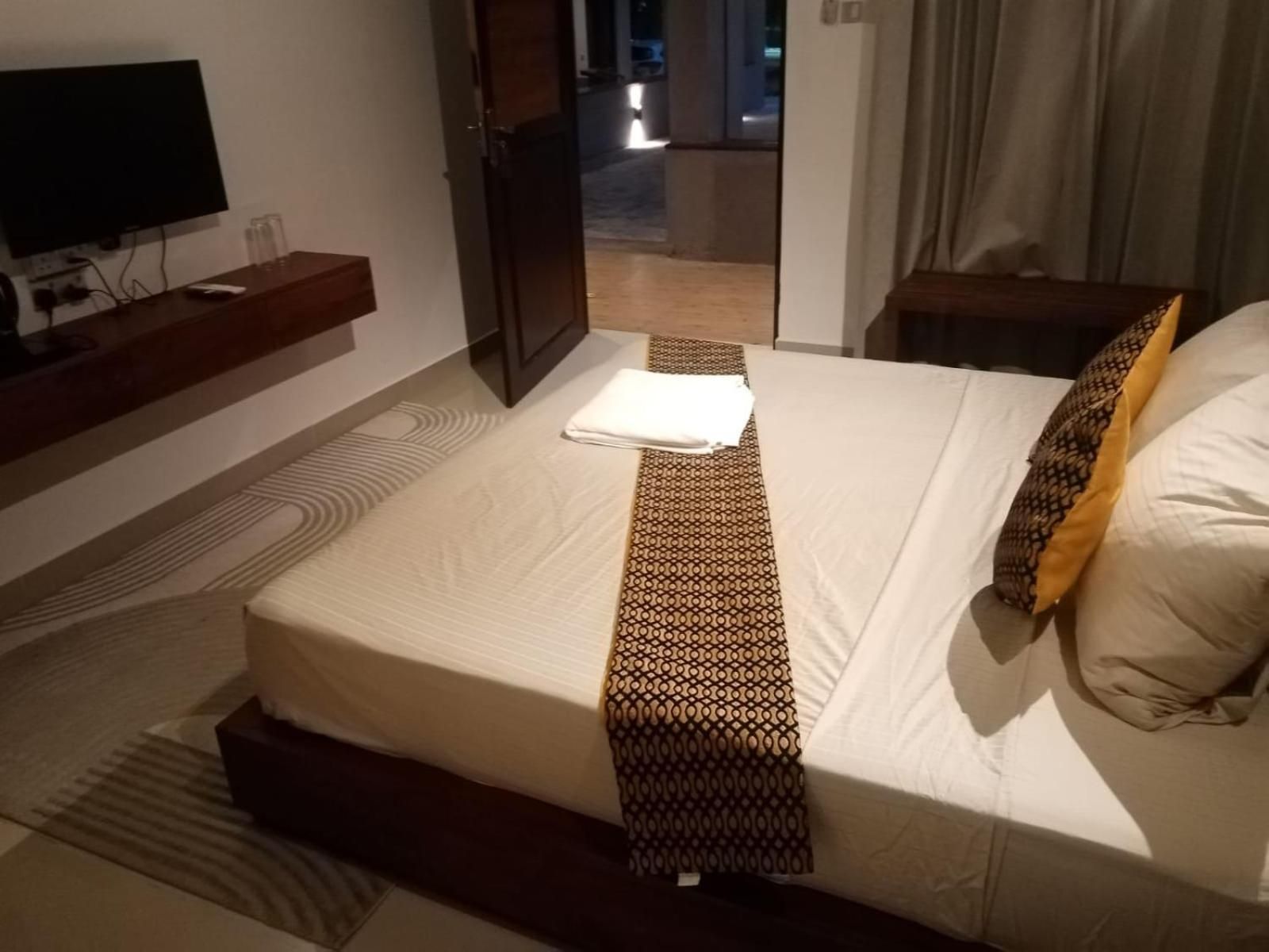 Double Room with Pool View