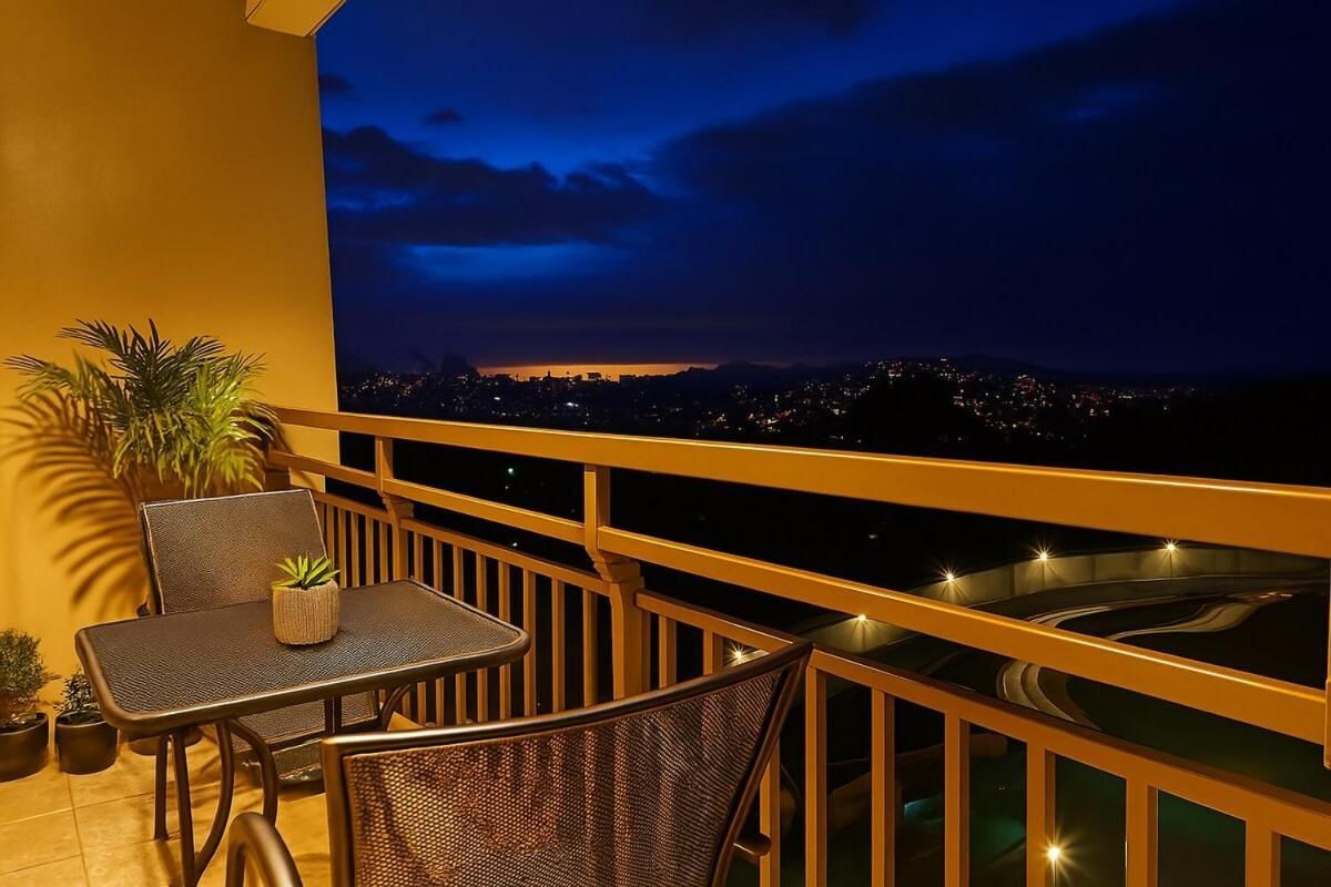 Suite with Balcony