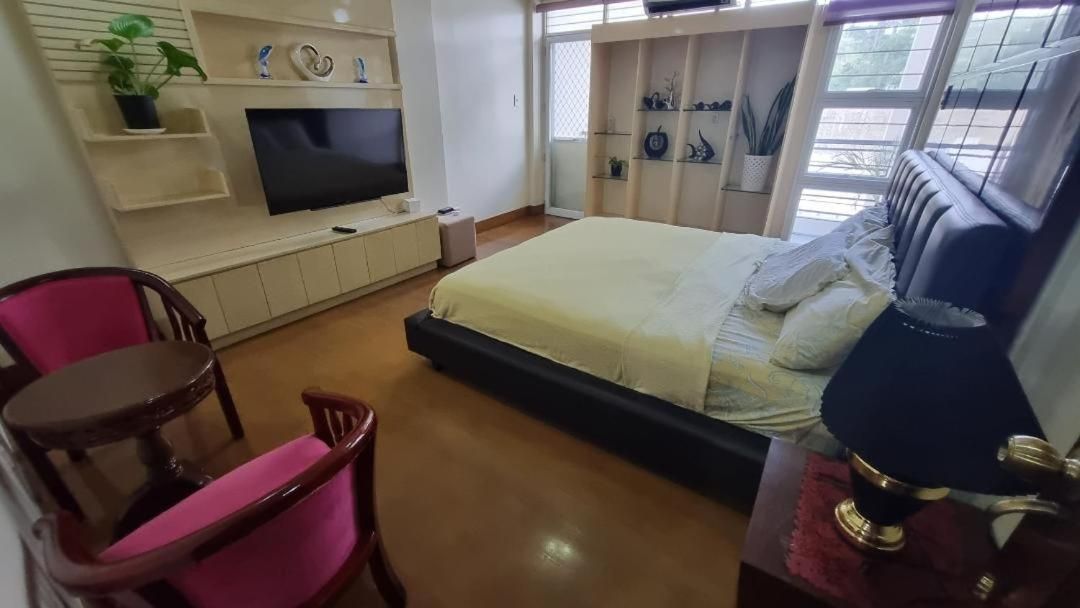 Deluxe Double Room (2 Adults + 1 Child)