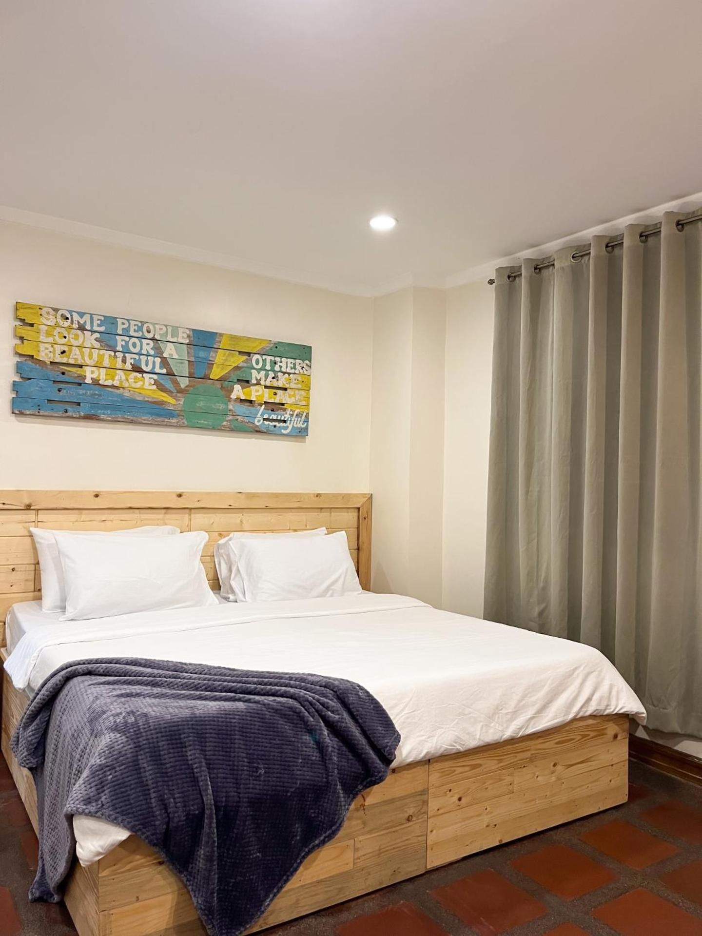 Economy Quadruple Room with Shared Bathroom
