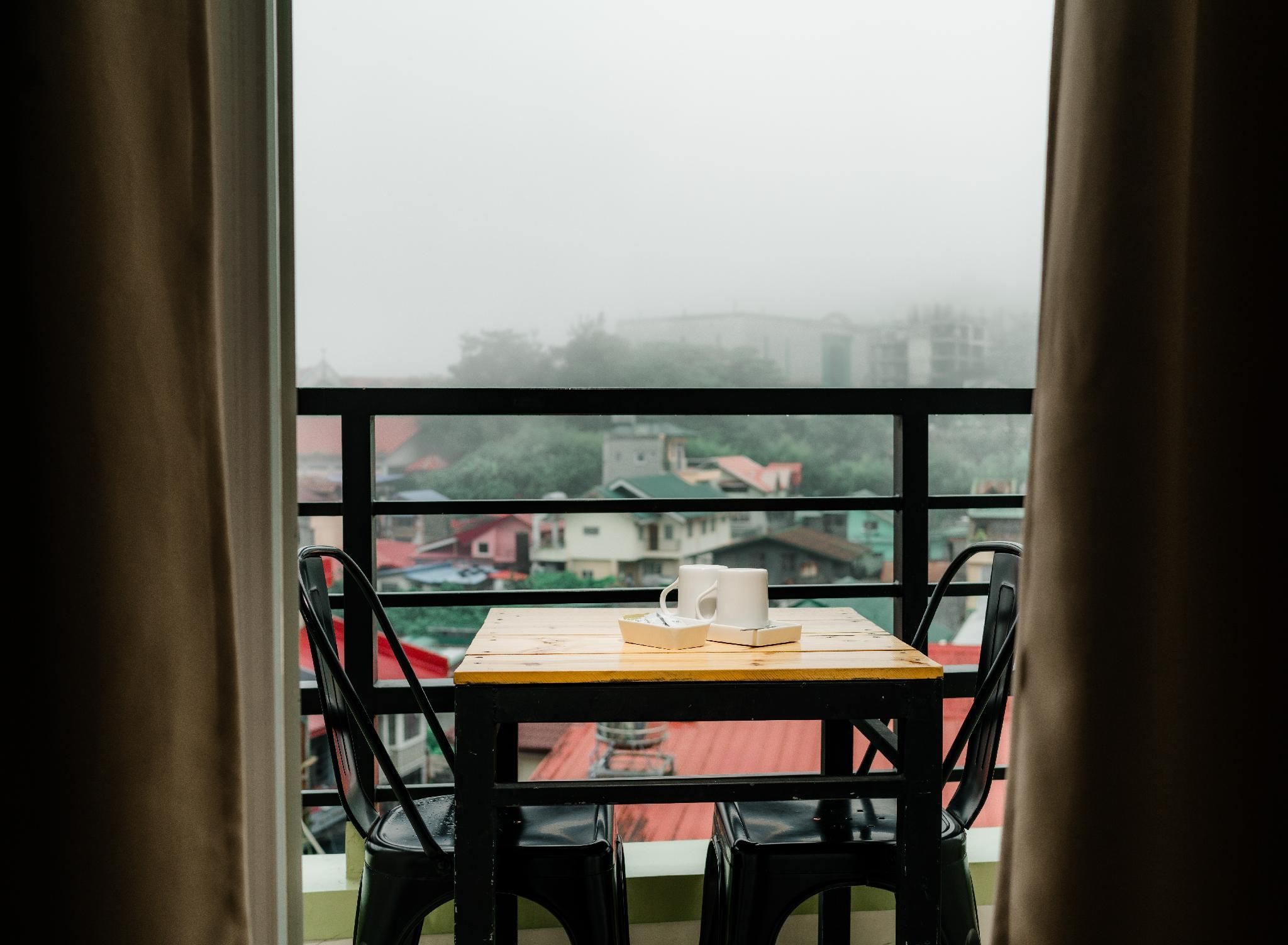 Eekos Bed and Breakfast Suite Room with Balcony