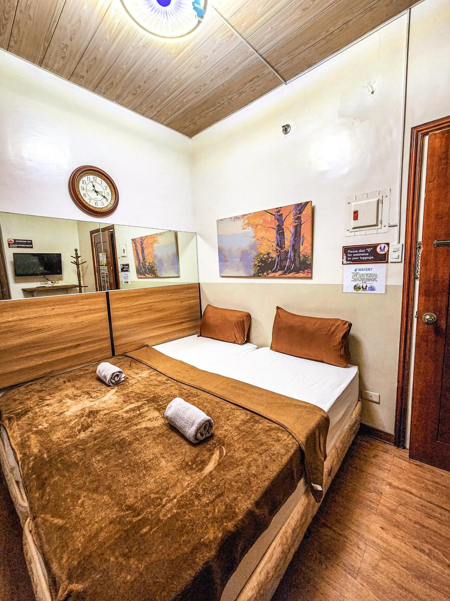 Economy Twin Room