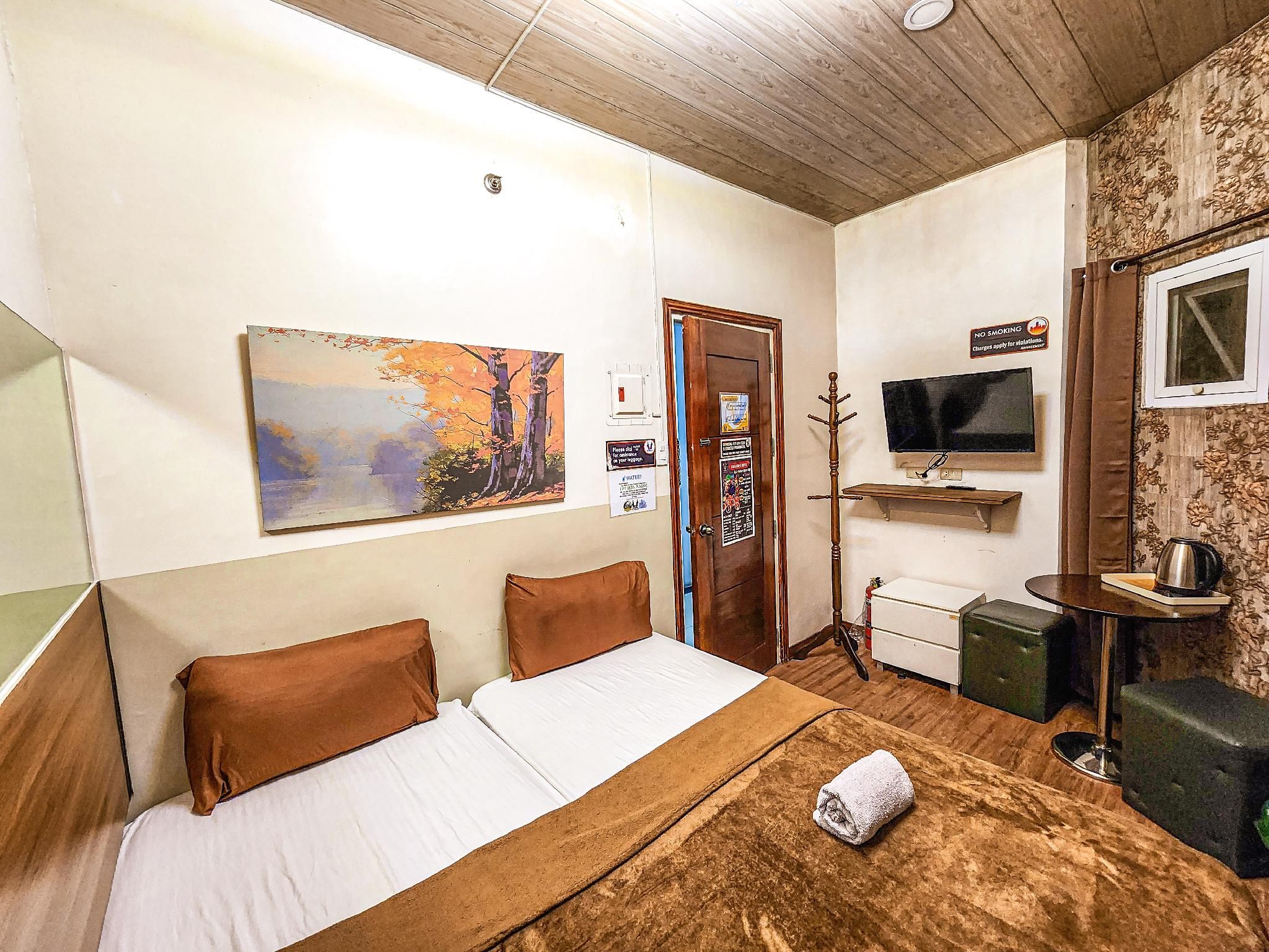 Economy Twin Room