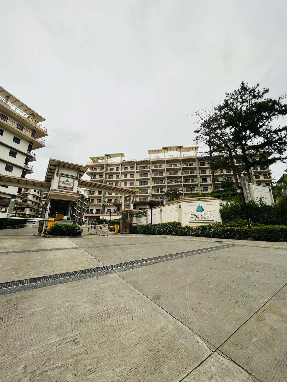 BRISTLE RIDGE (DMCI)