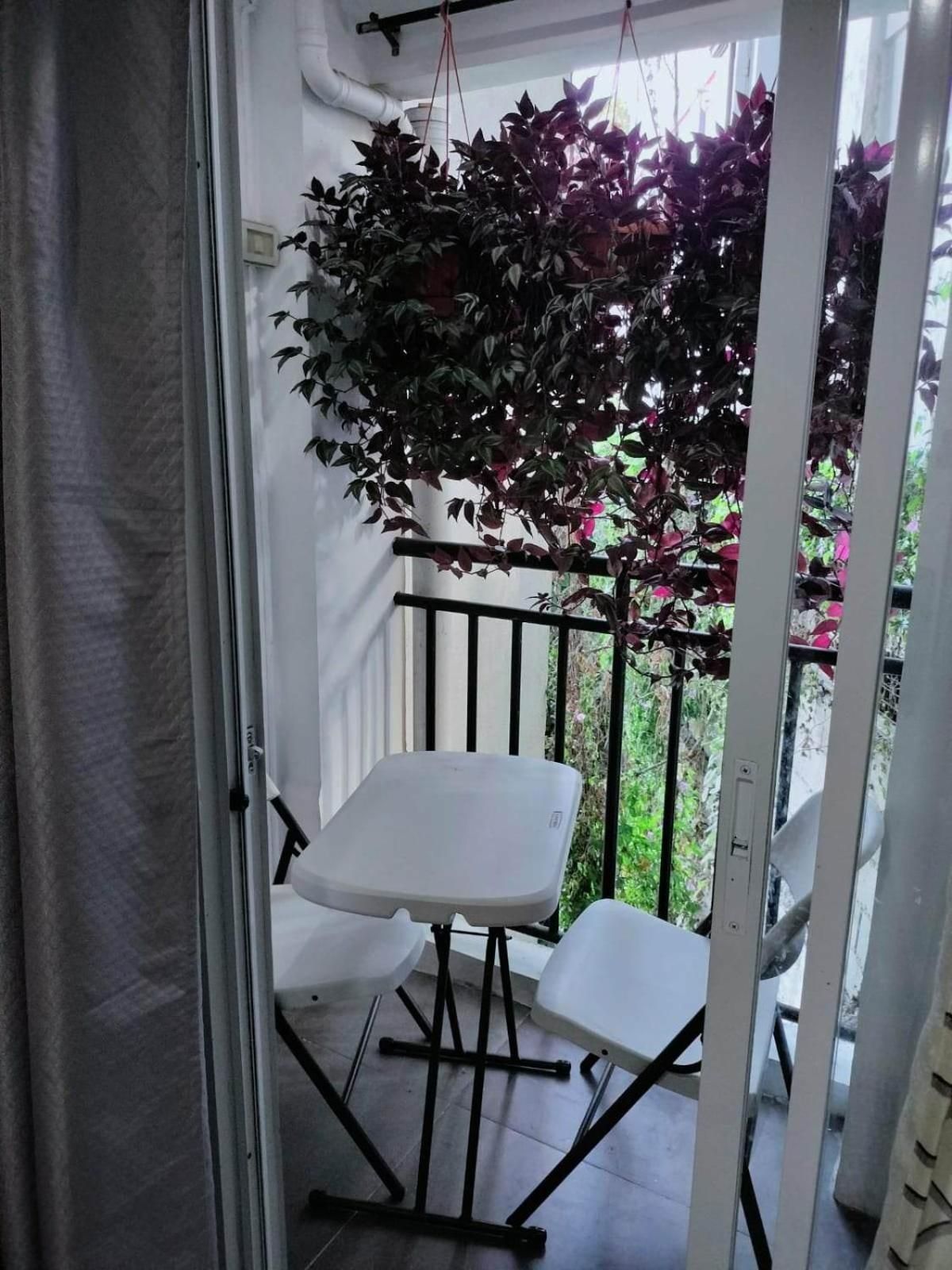 Studio with Balcony