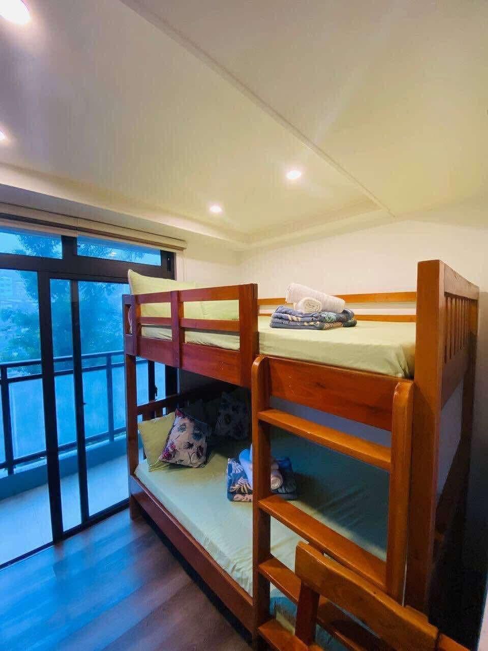 Double Decker Private Room with Ensuite Bathroom