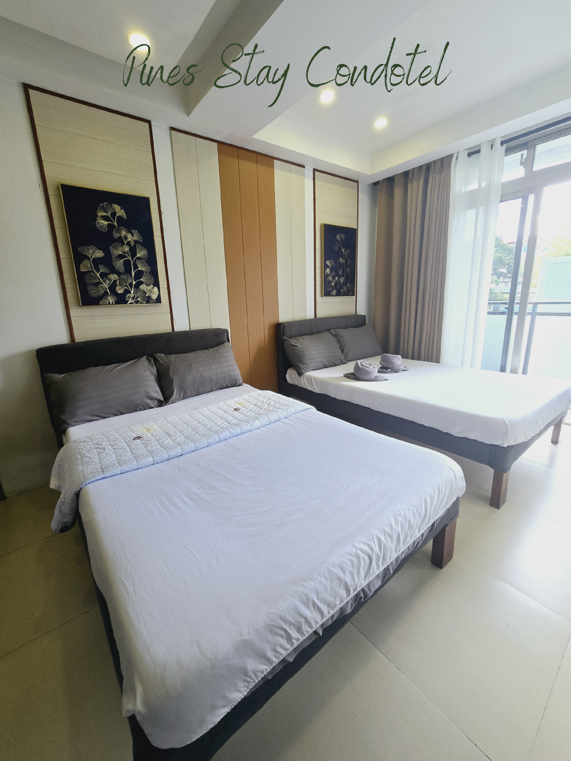 2 Bed Feature Non-Smoking