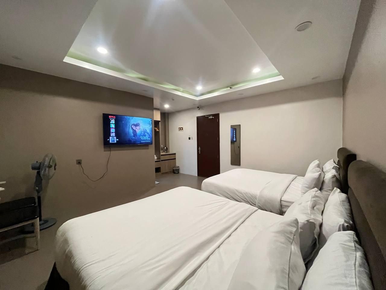 Standard Quadruple Room without Window