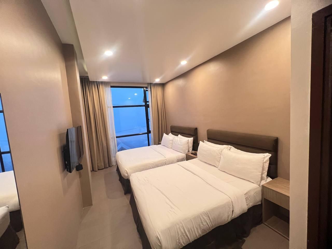 UPHILL BAGUIO MANAGE BY BAGUIO TERRA Quadruple Room with View