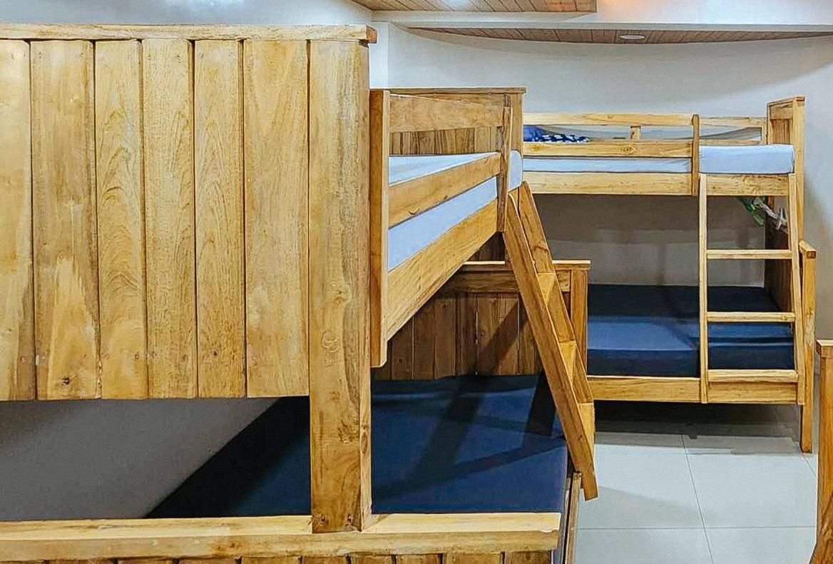 Twin Room with Shared Bathroom