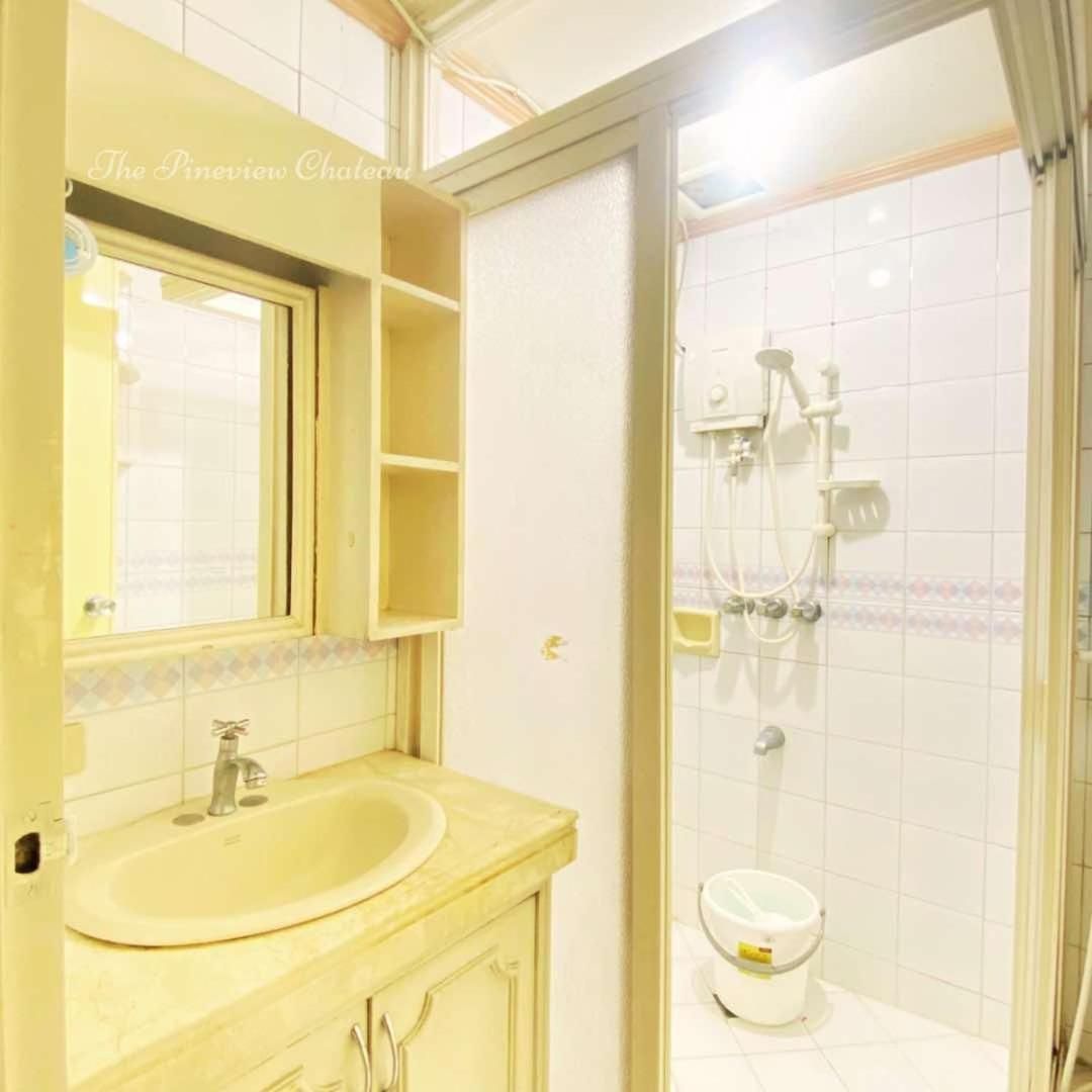 Two-Bedroom Apartment with City View