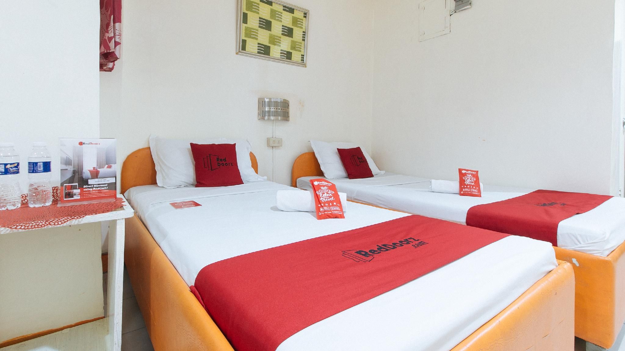 Standard Room with Shared Bathroom