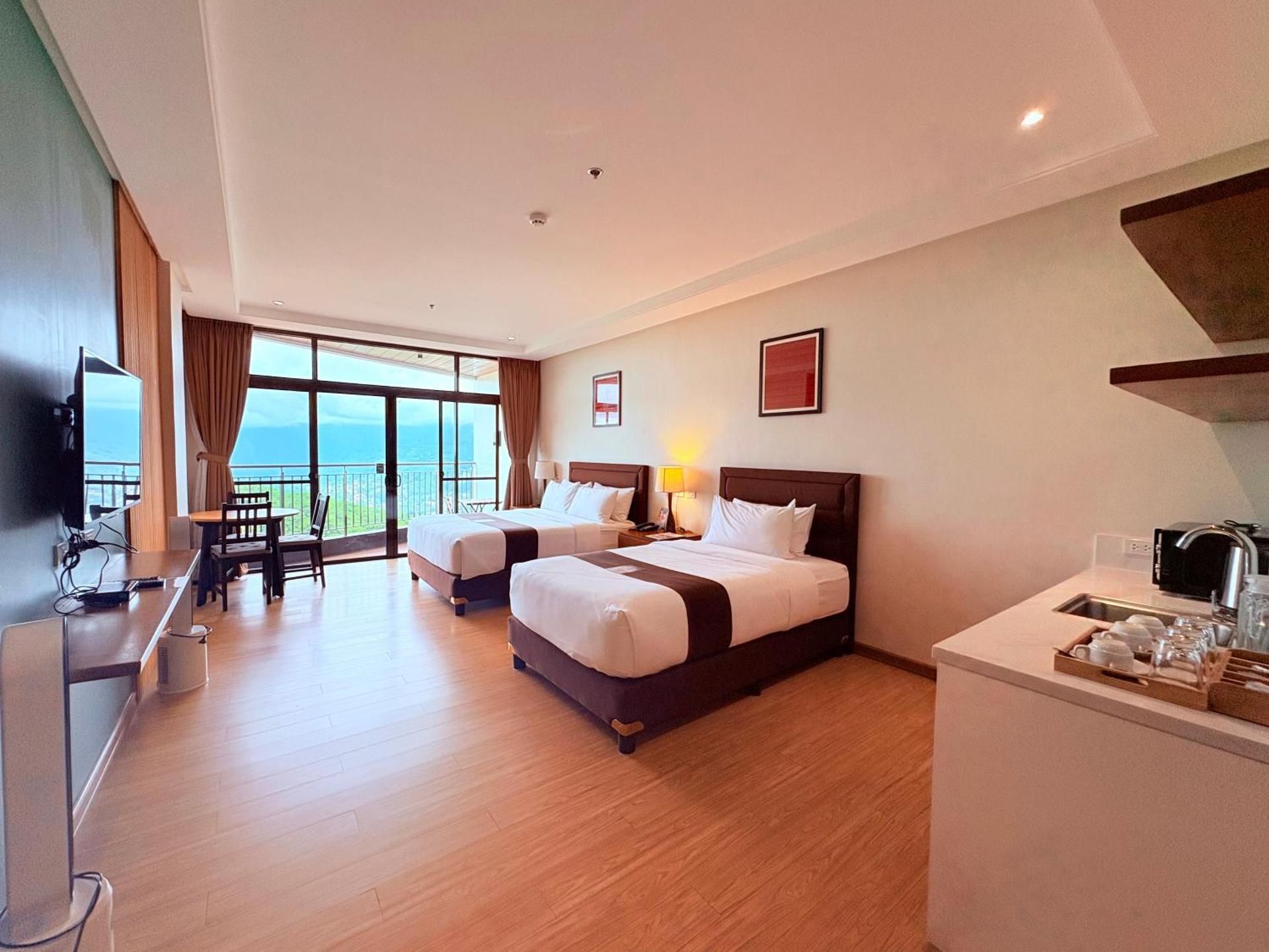 Family Suite with Balcony