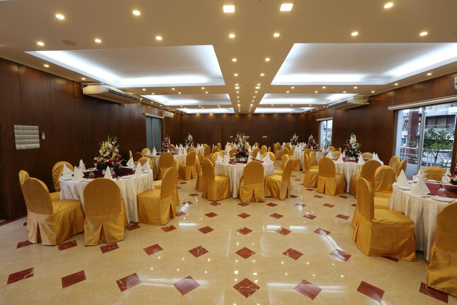 banquet hall