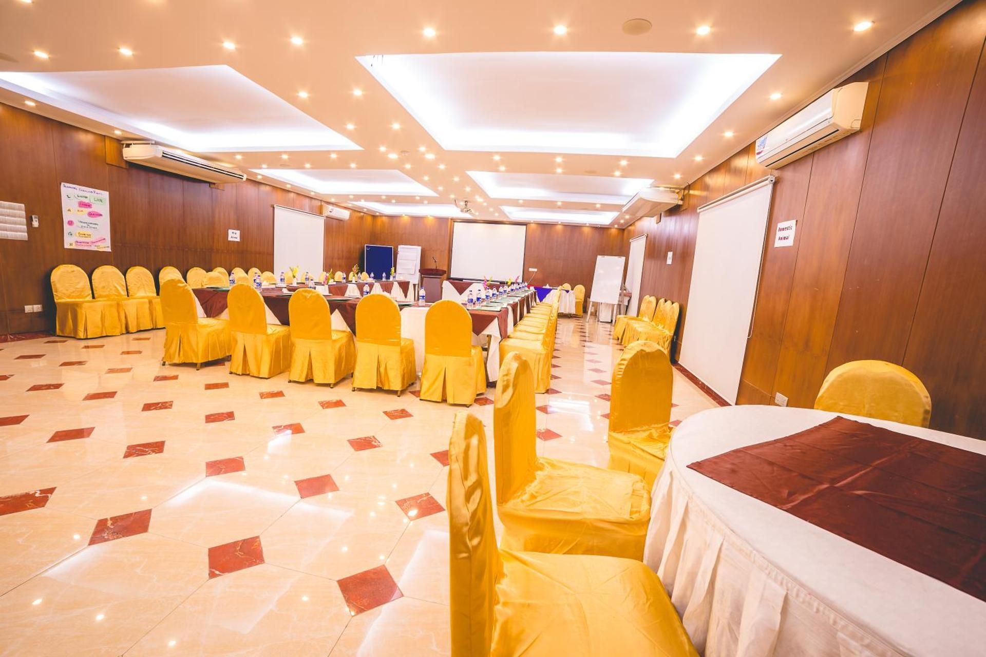 banquet hall