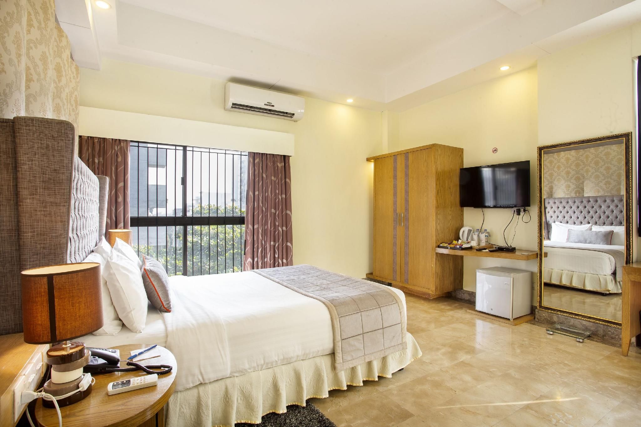 Premier Queen Double Room