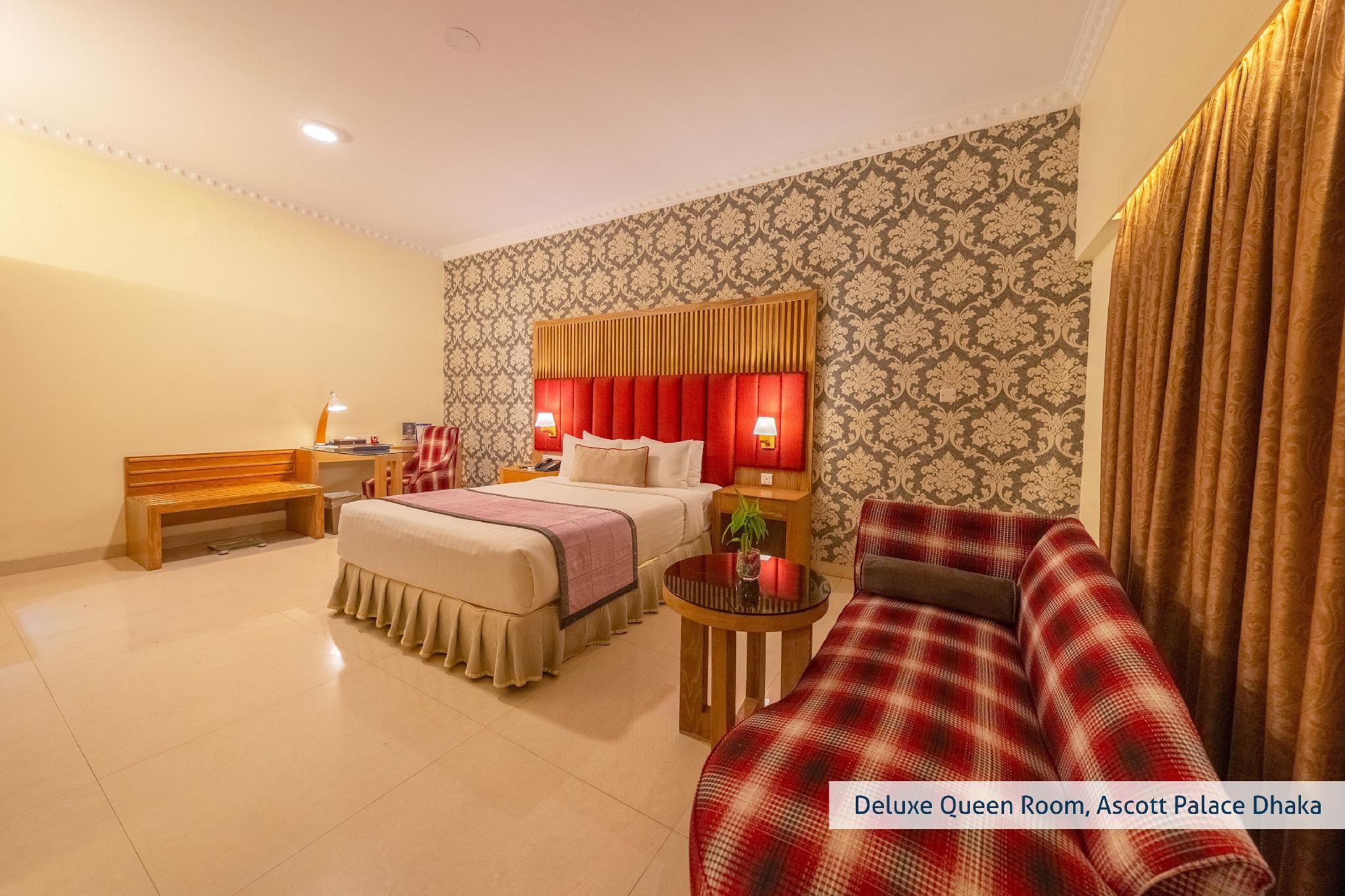 Deluxe Quad Room