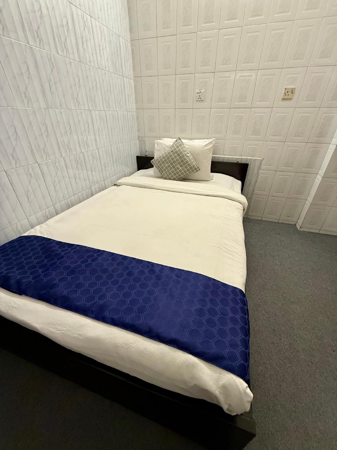 Economic Single Room