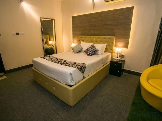 Hotel Tropical Daisy Double Room 3