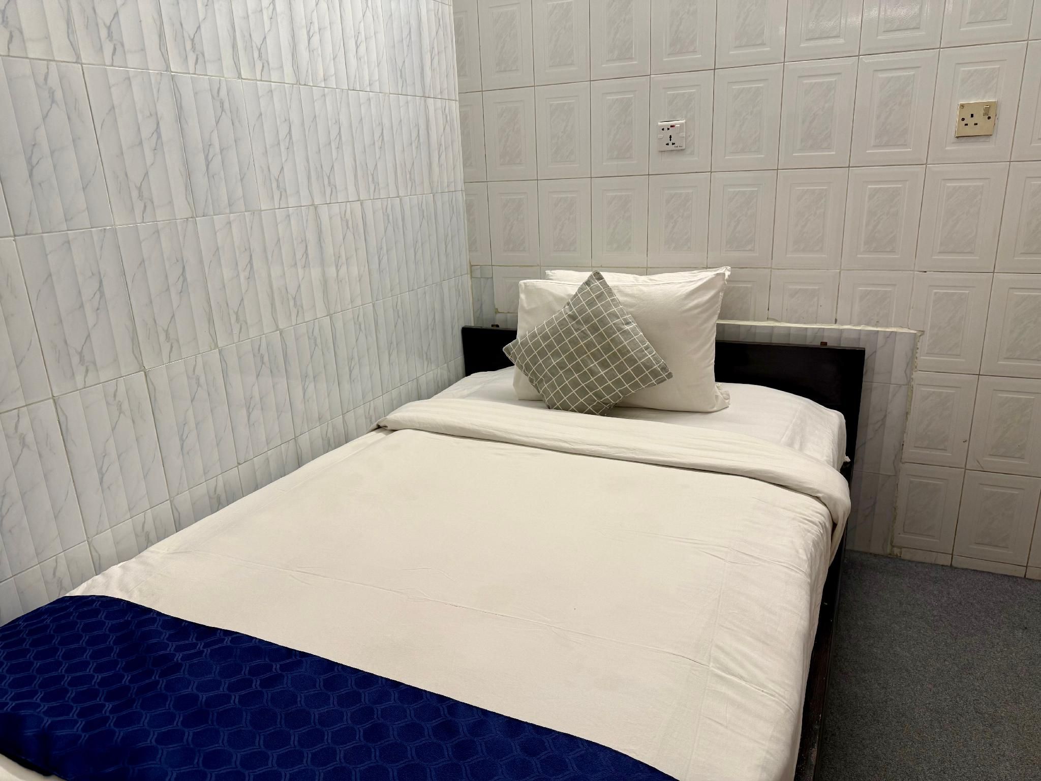 Economic Single Room