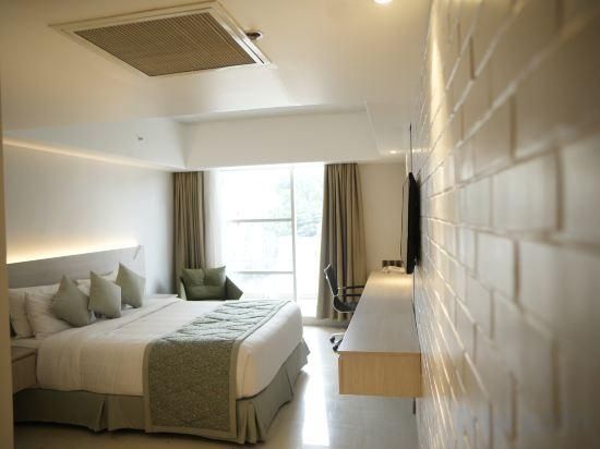 Executive Premium Deluxe - Non-Smoking