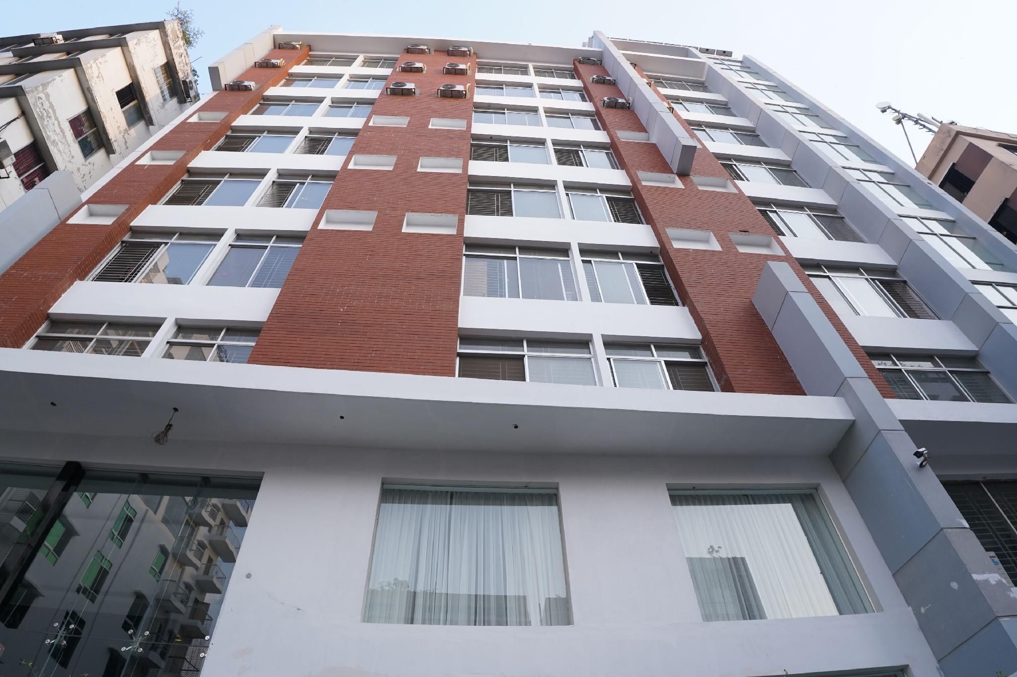 5829260b546f2a996c026fa1ae6af406