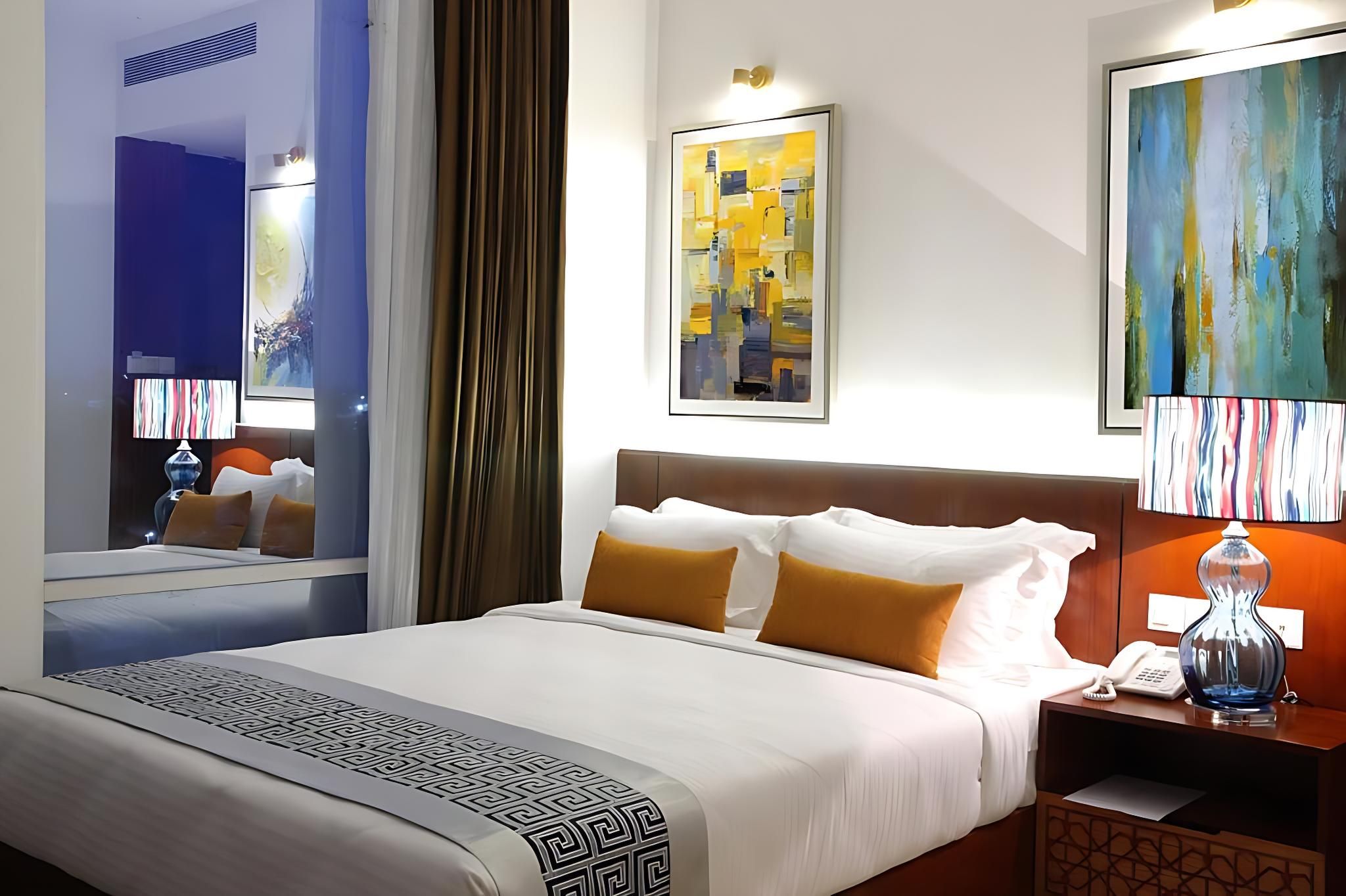 Empyrean Dhaka City Centre Deluxe King Room 11