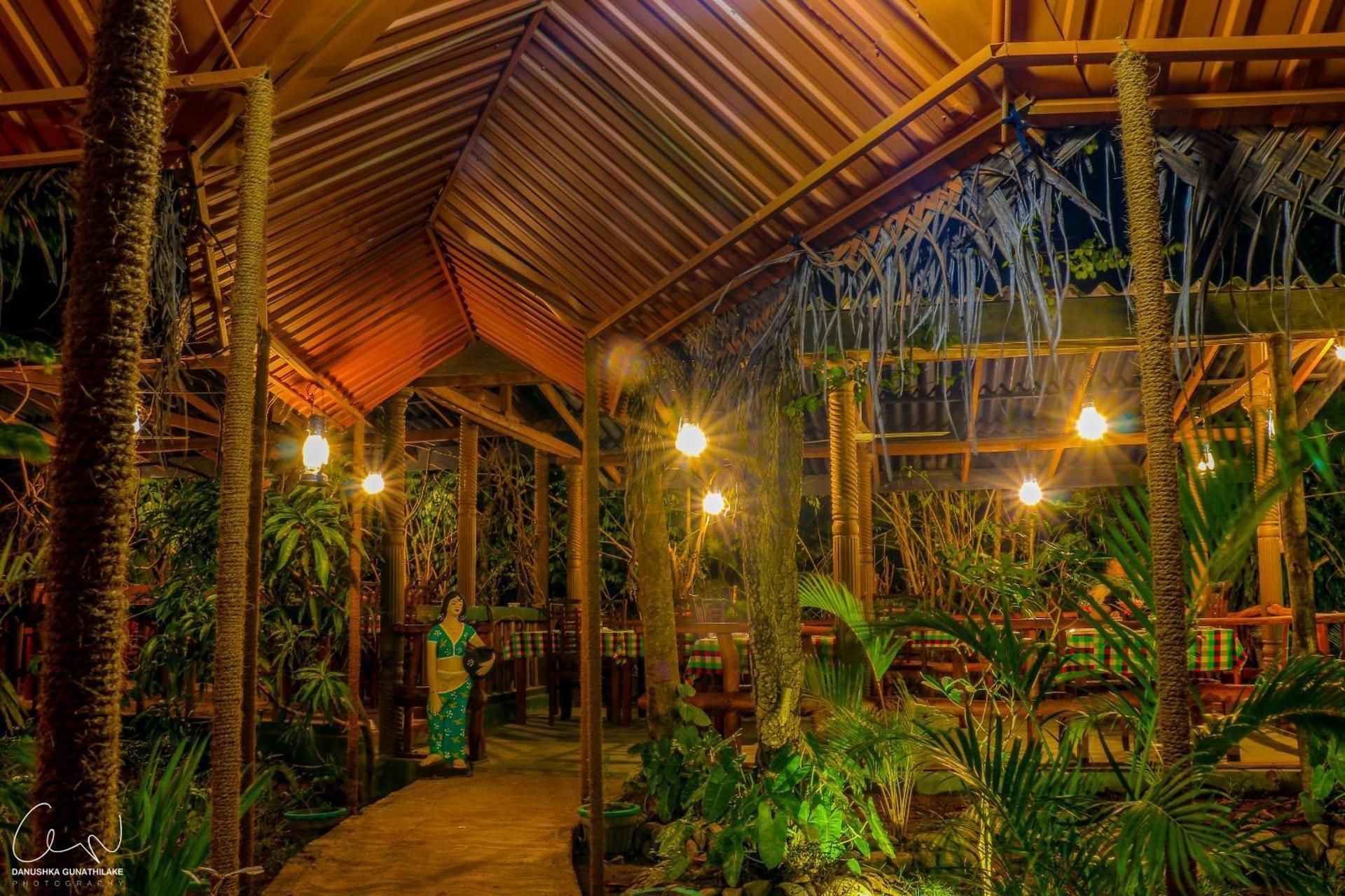 Sigiri Heritage Villa