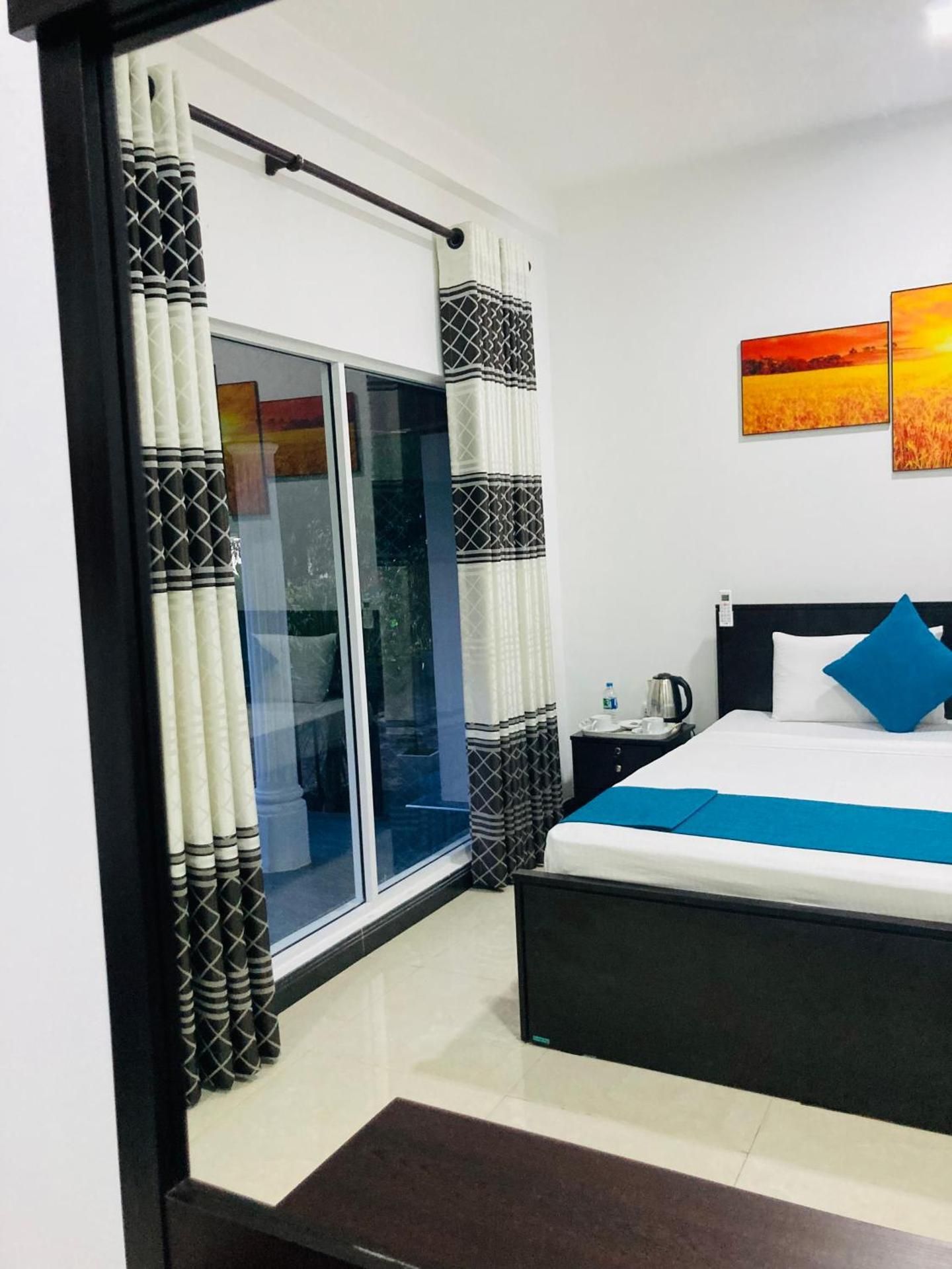 Queen Room