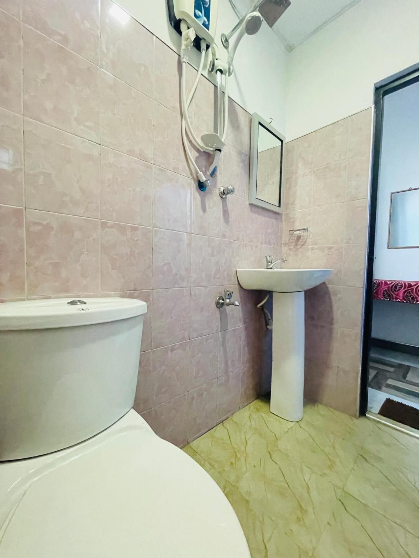 Dambulla Tourist Resort Budget Double Room 3