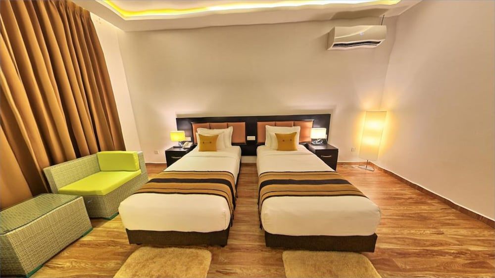 Deluxe Double or Twin Room