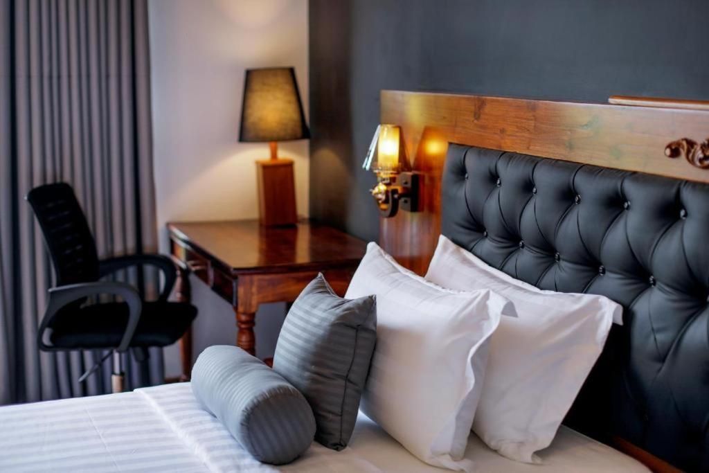 Junior Suite with Balcony