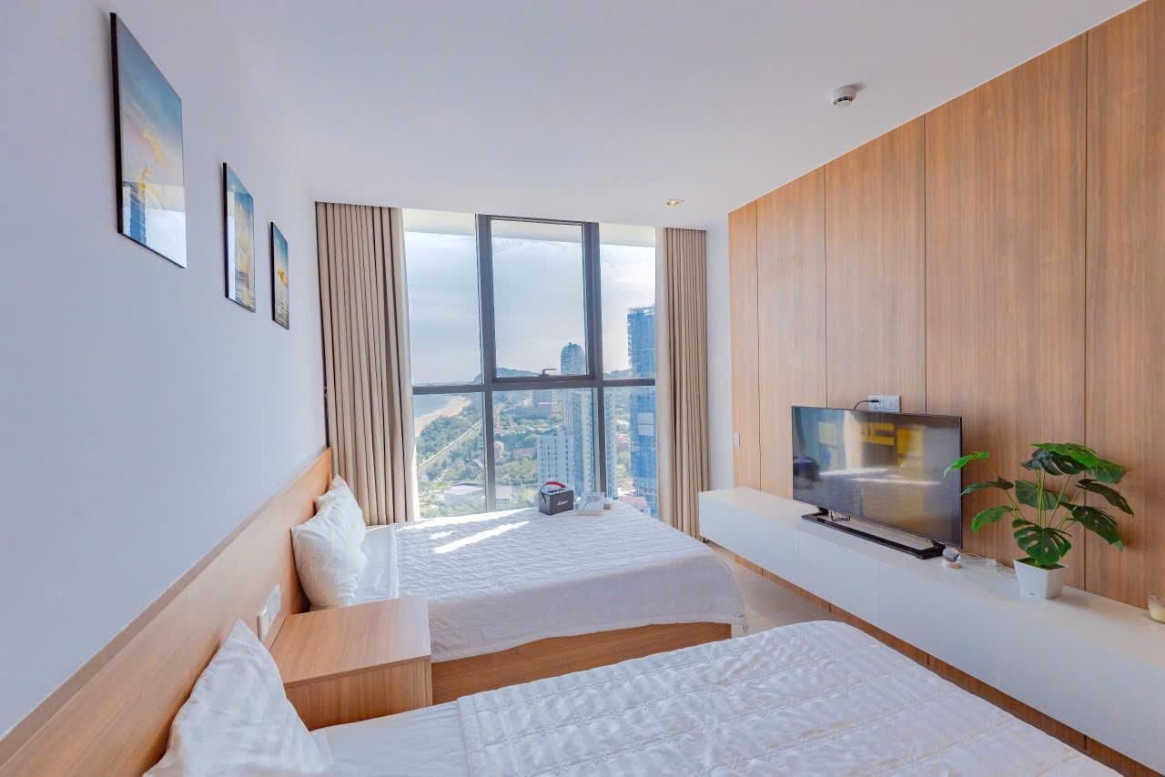 2-Bedroom Sea View Apartment