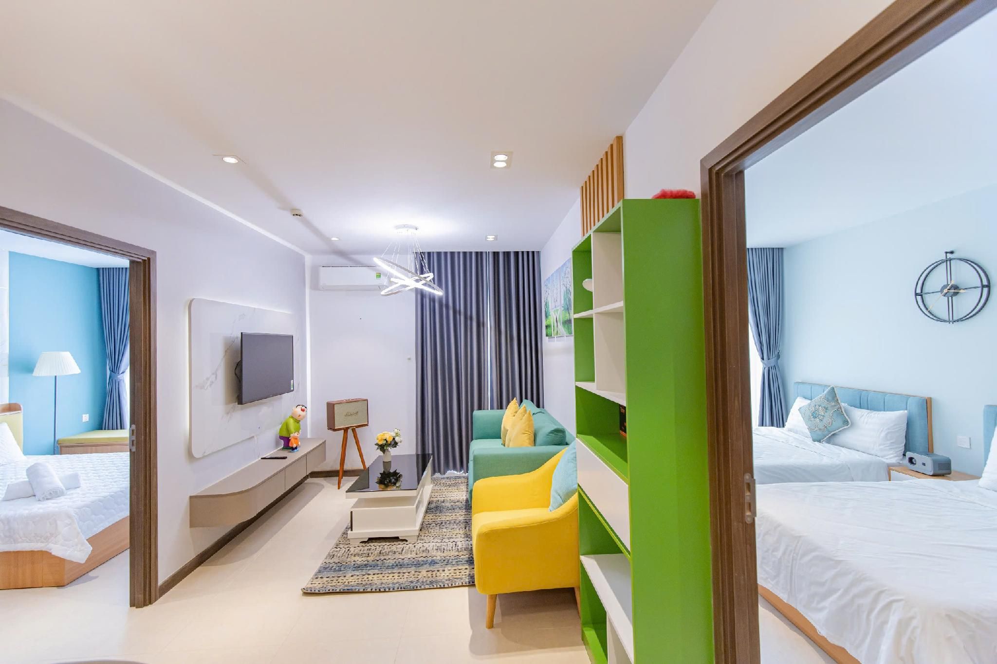 Two-Bedroom Ocean View Apartment