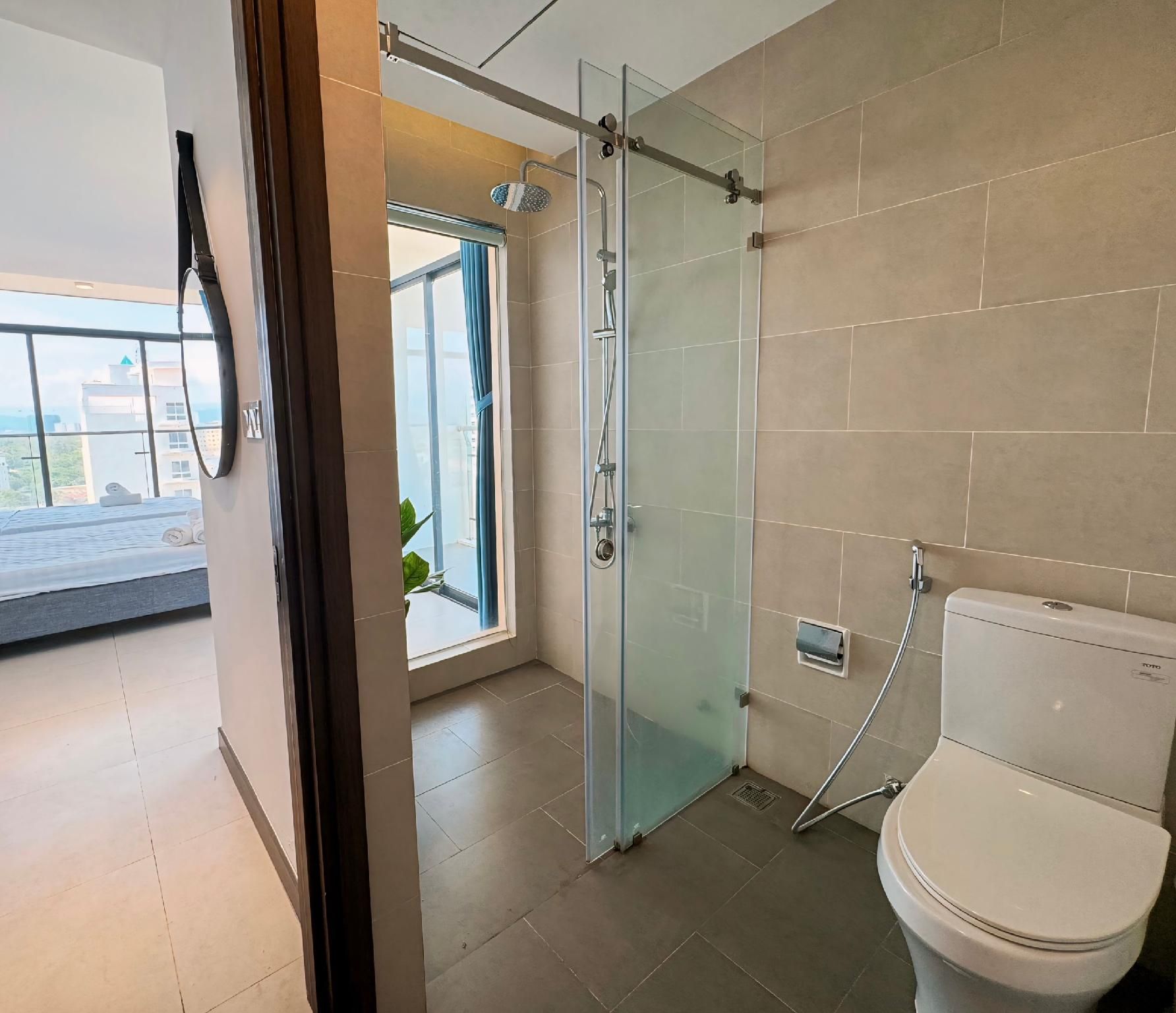 Two-Bedroom Ocean View Apartment