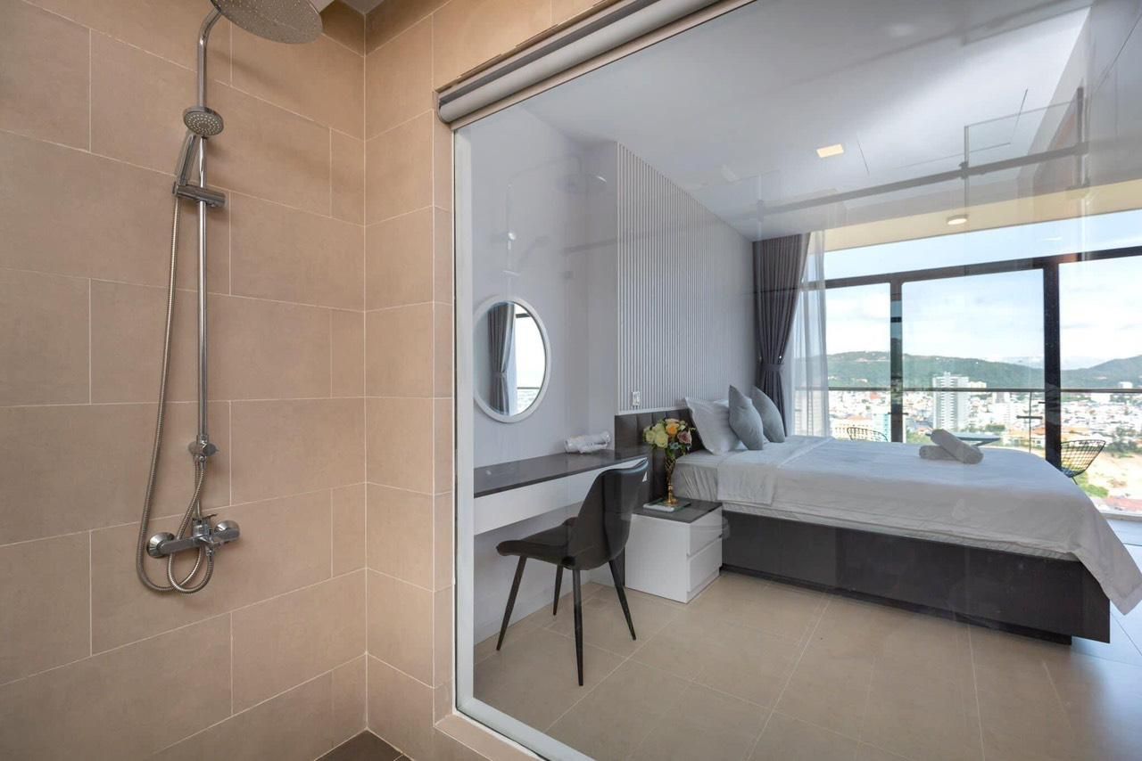 One Bedroom Apartment