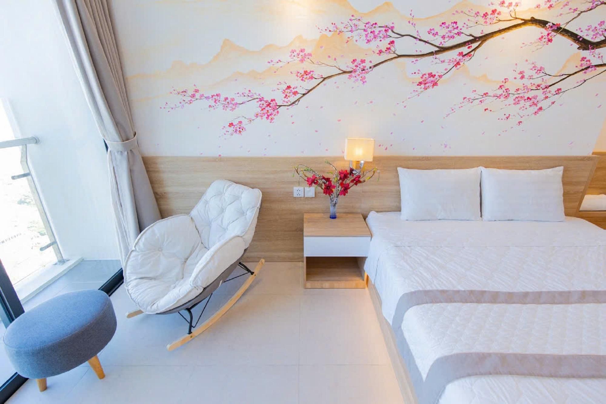 1-Bedroom Partial Ocean View Apartment